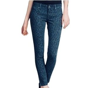 NYDJ LEGGING BLUE LEOPARD PRINT ANKLE JEANS SIZE 6 GENTLY USED